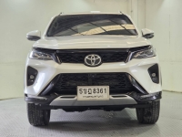 FORTUNER 2.4 LEADER V A/T