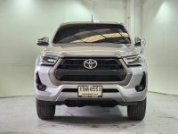 REVO D-CAB 2.4 MID Pre A/T