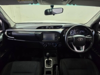 REVO D- CAB 2.4 ENTRY Pre A/T