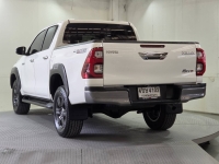 REVO D- CAB 2.4 ENTRY Pre A/T