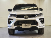FORTUNER 2.8 GR SPORT 4WD A/T (BLACK TOP)