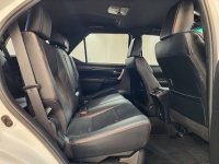 FORTUNER 2.8 GR SPORT 4WD A/T (BLACK TOP)