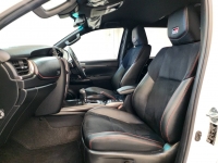 FORTUNER 2.8 GR SPORT 4WD A/T (BLACK TOP)