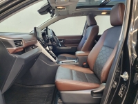 INNOVA 2.0 Zenix HEV Premium A/T