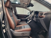 INNOVA 2.0 Zenix HEV Premium A/T
