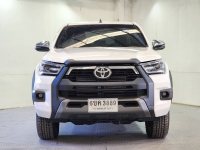 REVO D-CAB 2.4 MID Pre A/T