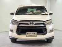 INNOVA 2.8 G CRYSTA A/T