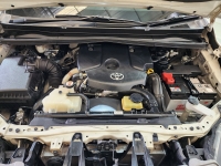 INNOVA 2.8 G CRYSTA A/T