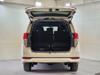 INNOVA 2.8 G CRYSTA A/T