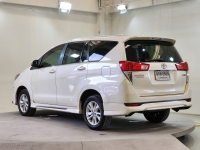 INNOVA 2.8 G CRYSTA A/T