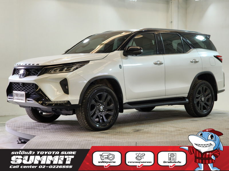 FORTUNER 2.8 Legender 4WD A/T  (BLACK TOP)